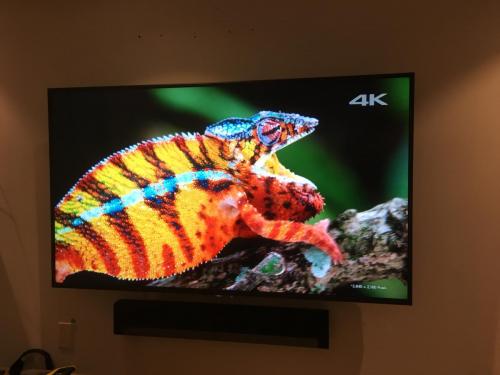 TV Wall Mounting with Soundbar Installation