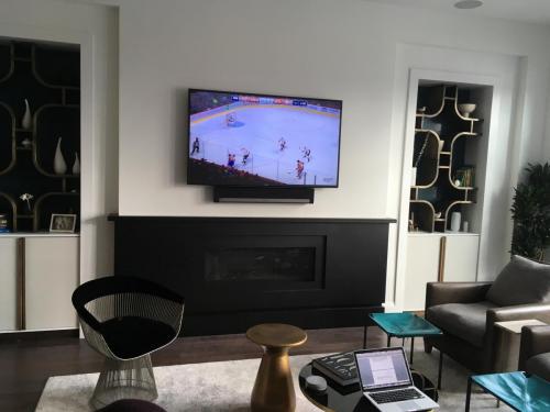 TV Wall Mounting with Soundbar Installation